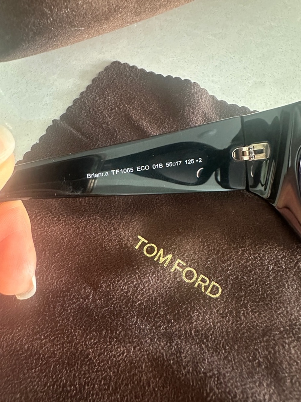 Tom Ford Black Cat-Eye Sunglasses - Picture 11 of 11